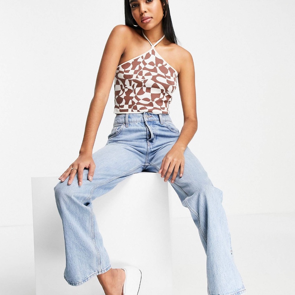 Halter Neck Knit Crop Top Abstract - Picture 2 of 7